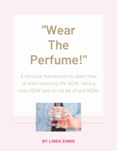 Front cover of new e-book "WEAR THE PERFUME!"